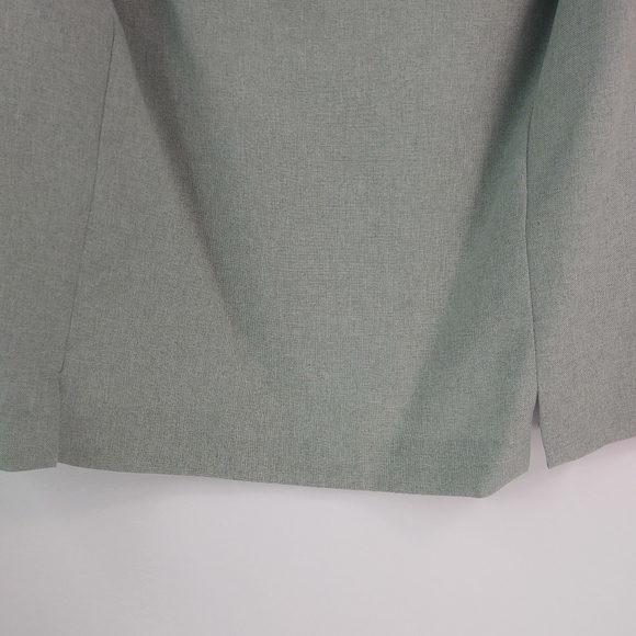 Perceptions 18W Green Sleeveless Shell Top Plus - Picture 6 of 6